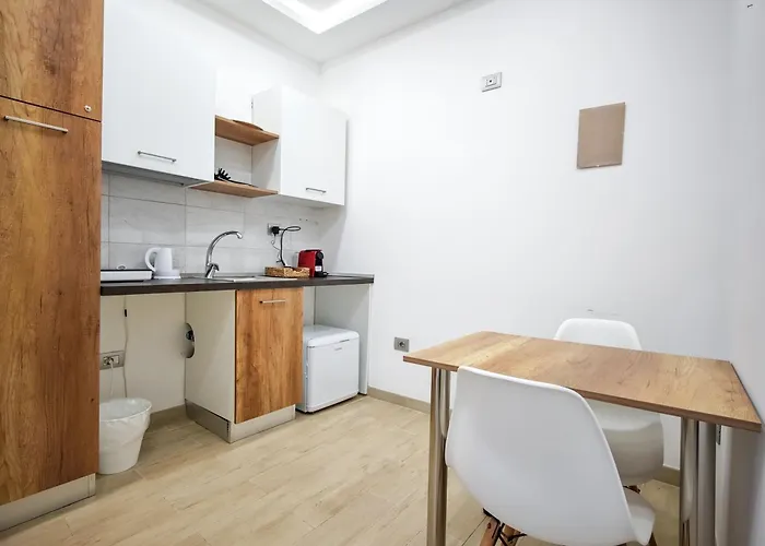 アパート 13cat バーリ